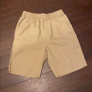 Levi’s boys Khaki shorts